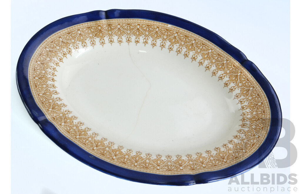 Vintage Royal Worcester Porcelain 62 Piece Dinner Service