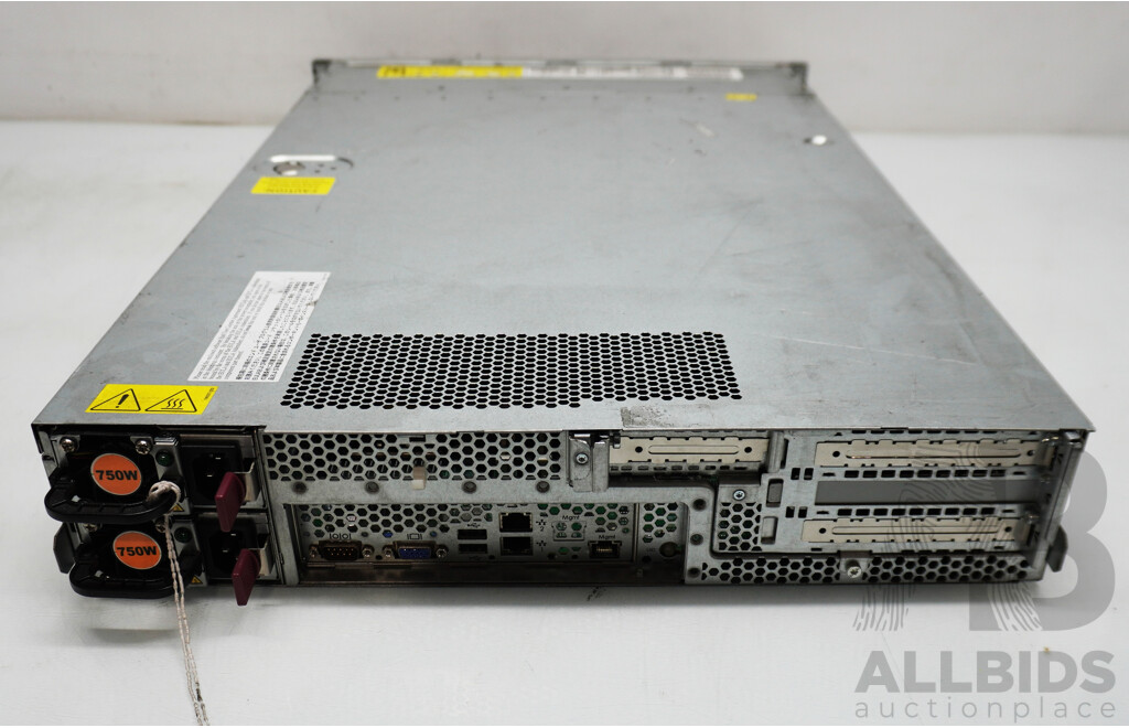 HP (P4300) StorageWorks G2  Intel Xeon (E5520) 2.26GHz-2.53GHz  4-Core CPU 2RU Server