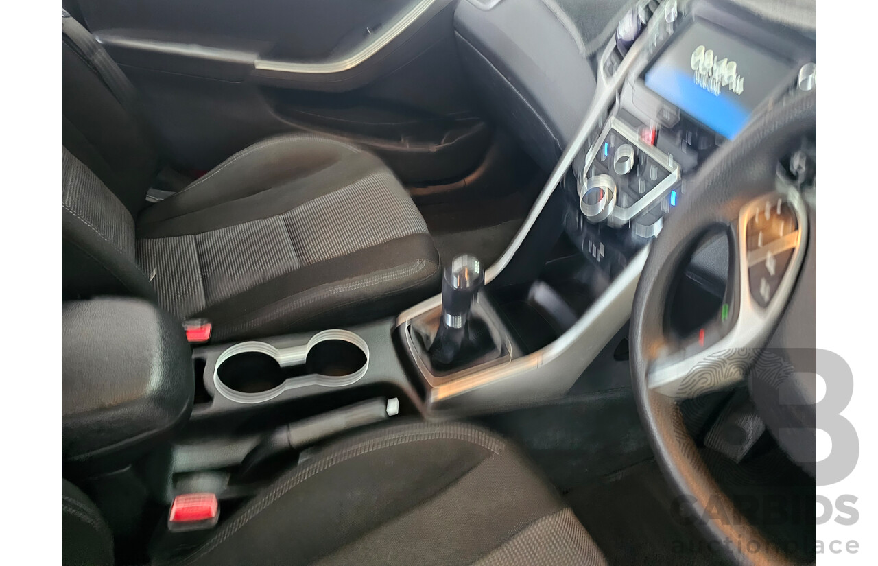 02/2016 Hyundai I30 ACTIVE 1.6 CRDi FWD GD4 SERIES 2 UPDATE 5D Hatchback White 1.6L