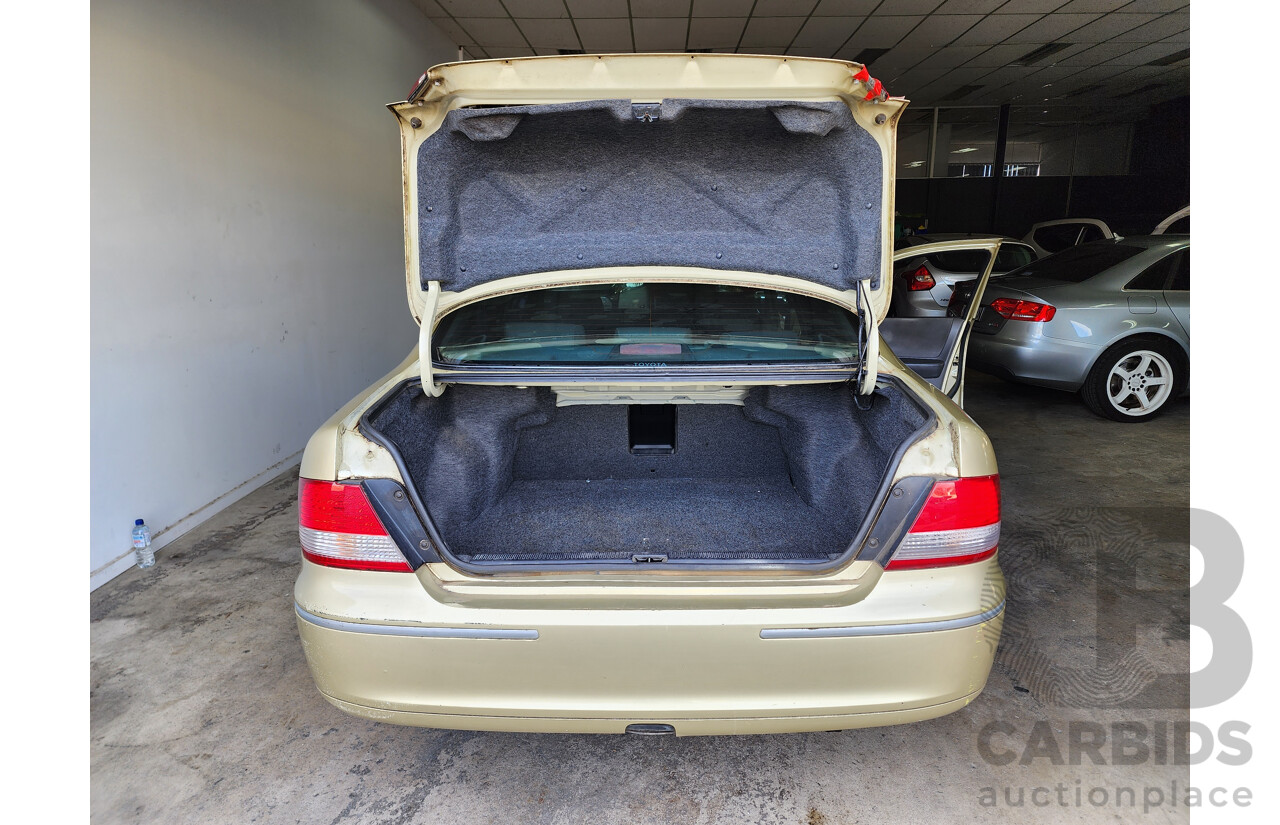 09/2004 Toyota Avalon GXi FWD MCX10R 4D Sedan Gold 3.0L
