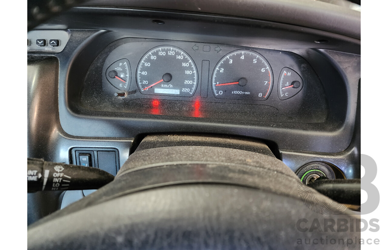 09/2004 Toyota Avalon GXi FWD MCX10R 4D Sedan Gold 3.0L