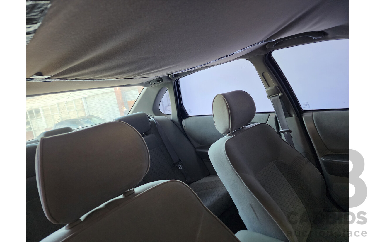 09/2004 Toyota Avalon GXi FWD MCX10R 4D Sedan Gold 3.0L