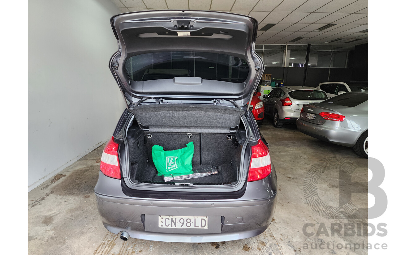 07/2005 Bmw 1 20i RWD E87 5D Hatchback Grey 2.0L