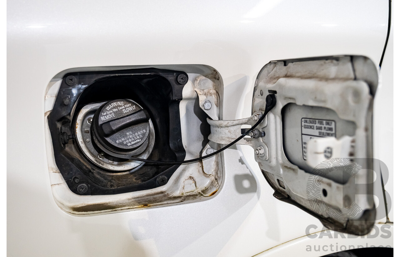 7/2013 Subaru Tribeca 3.6R Premium (AWD) MY13 4d Wagon White 3.6L - 7 Seater