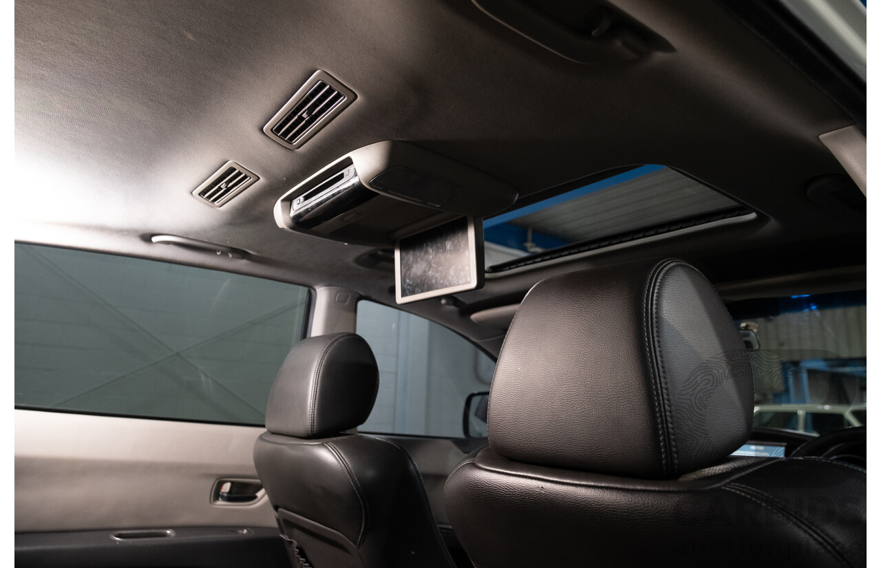 7/2013 Subaru Tribeca 3.6R Premium (AWD) MY13 4d Wagon White 3.6L - 7 Seater