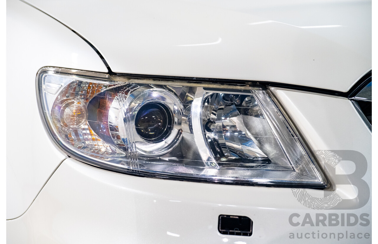 7/2013 Subaru Tribeca 3.6R Premium (AWD) MY13 4d Wagon White 3.6L - 7 Seater