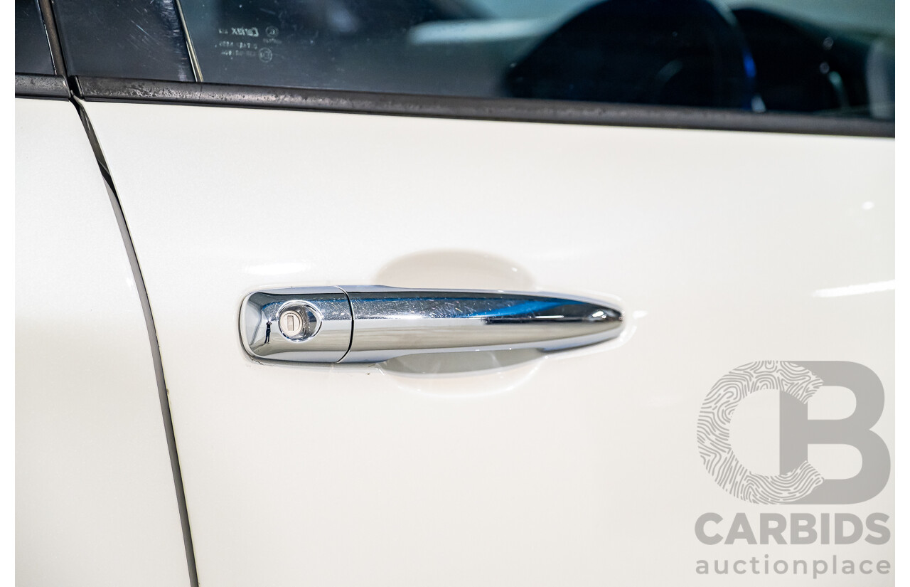 7/2013 Subaru Tribeca 3.6R Premium (AWD) MY13 4d Wagon White 3.6L - 7 Seater