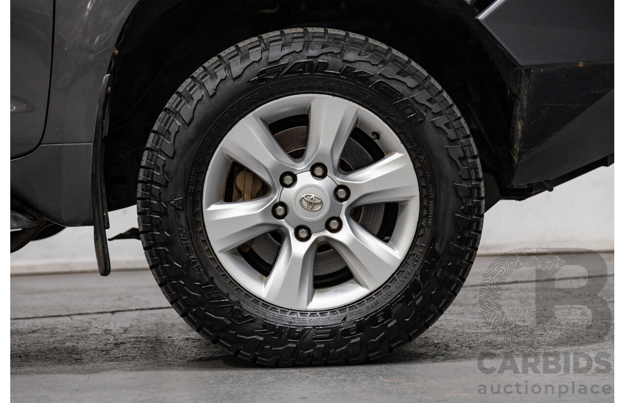 8/2013 Toyota Landcruiser Prado GXL (4x4) KDJ150R 4d Wagon Graphite Metallic Grey Turbo Diesel 3.0L - 7 Seater