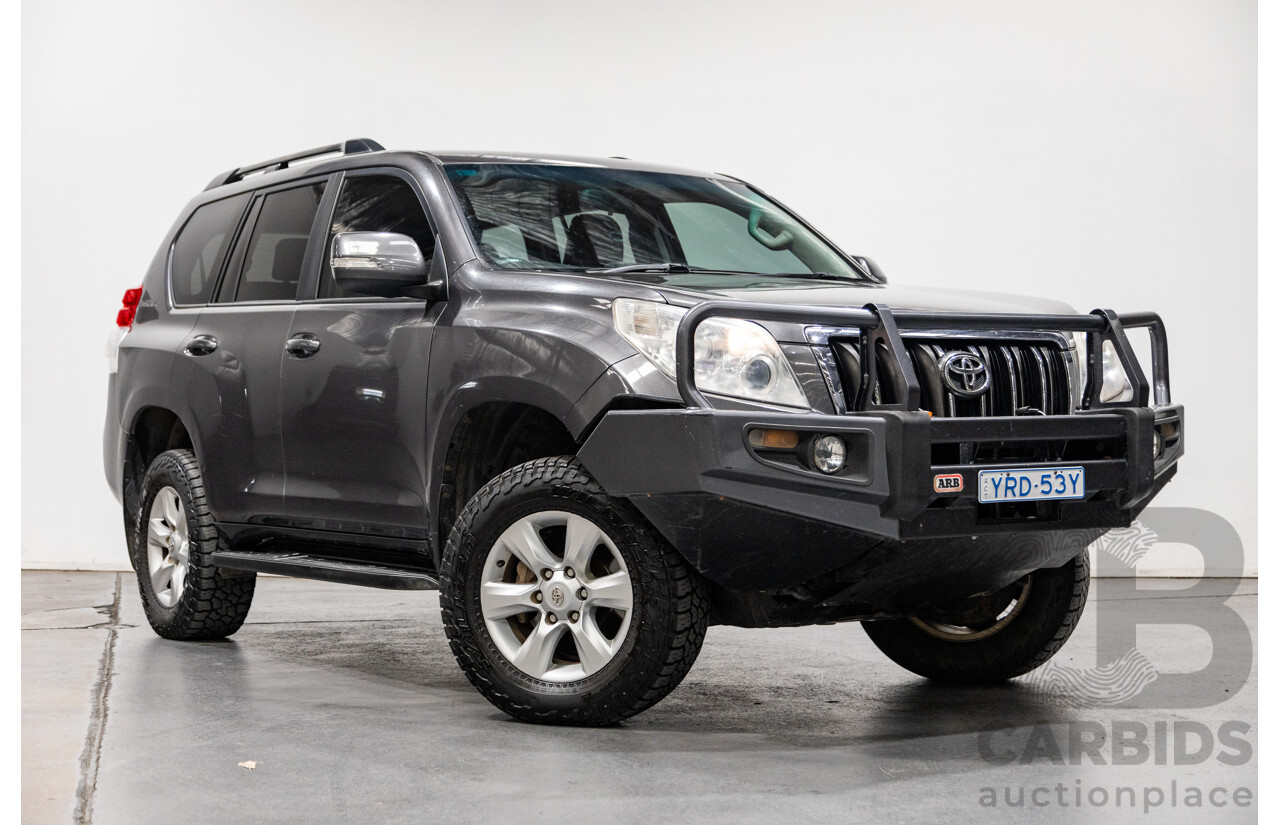 8/2013 Toyota Landcruiser Prado GXL (4x4) KDJ150R 4d Wagon Graphite Metallic Grey Turbo Diesel 3.0L - 7 Seater