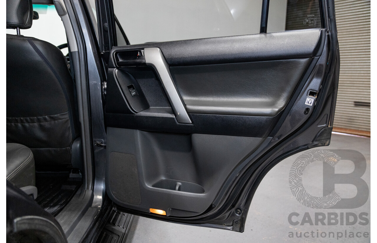 8/2013 Toyota Landcruiser Prado GXL (4x4) KDJ150R 4d Wagon Graphite Metallic Grey Turbo Diesel 3.0L - 7 Seater