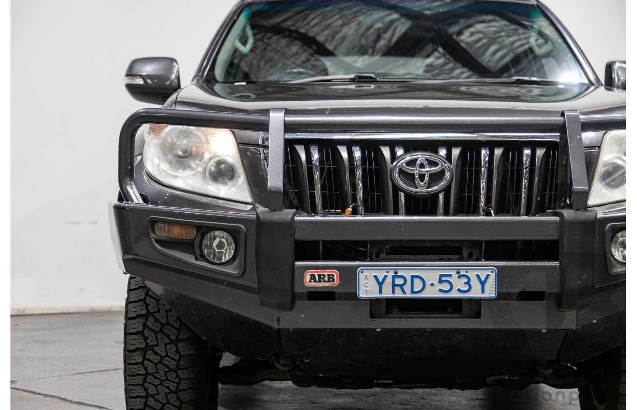 8/2013 Toyota Landcruiser Prado GXL (4x4) KDJ150R 4d Wagon Graphite Metallic Grey Turbo Diesel 3.0L - 7 Seater
