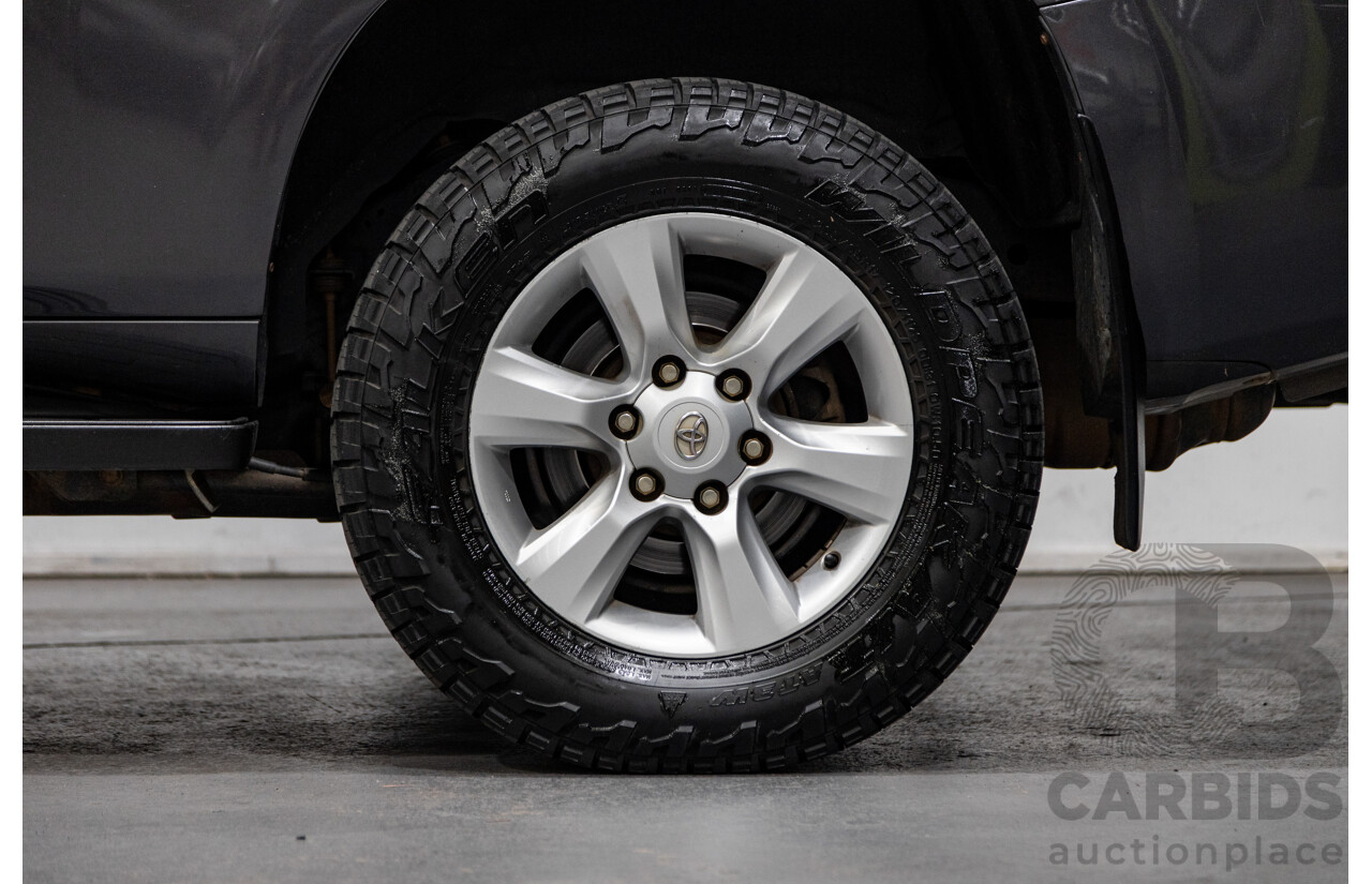 8/2013 Toyota Landcruiser Prado GXL (4x4) KDJ150R 4d Wagon Graphite Metallic Grey Turbo Diesel 3.0L - 7 Seater