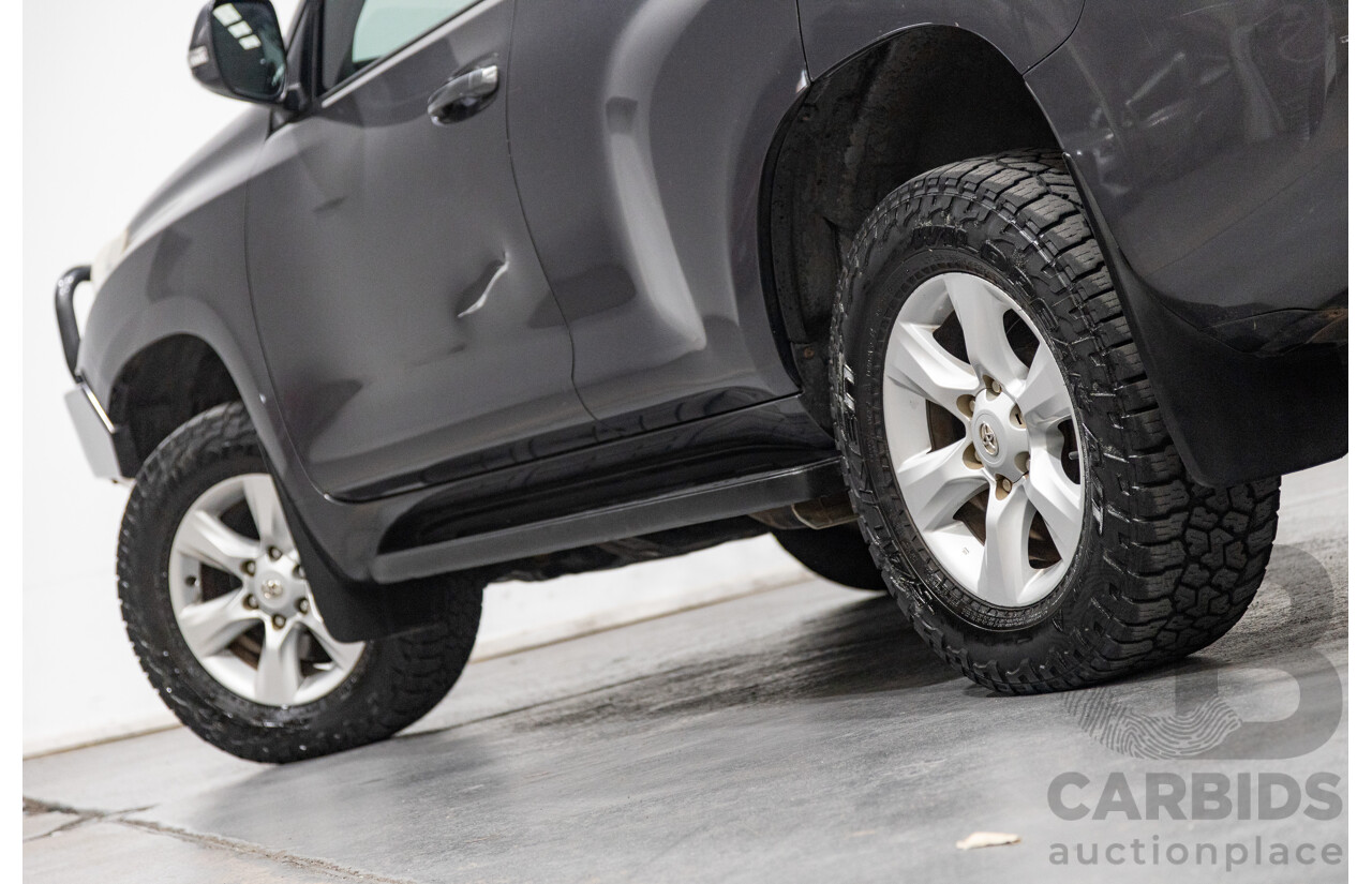 8/2013 Toyota Landcruiser Prado GXL (4x4) KDJ150R 4d Wagon Graphite Metallic Grey Turbo Diesel 3.0L - 7 Seater