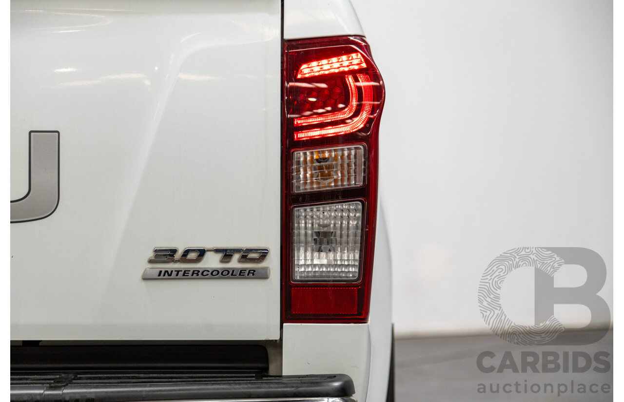 12/2014 Isuzu D-Max LS-U Hi-Ride (4x4) TF MY15 Crew Cab Utility White Turbo Diesel 3.0L