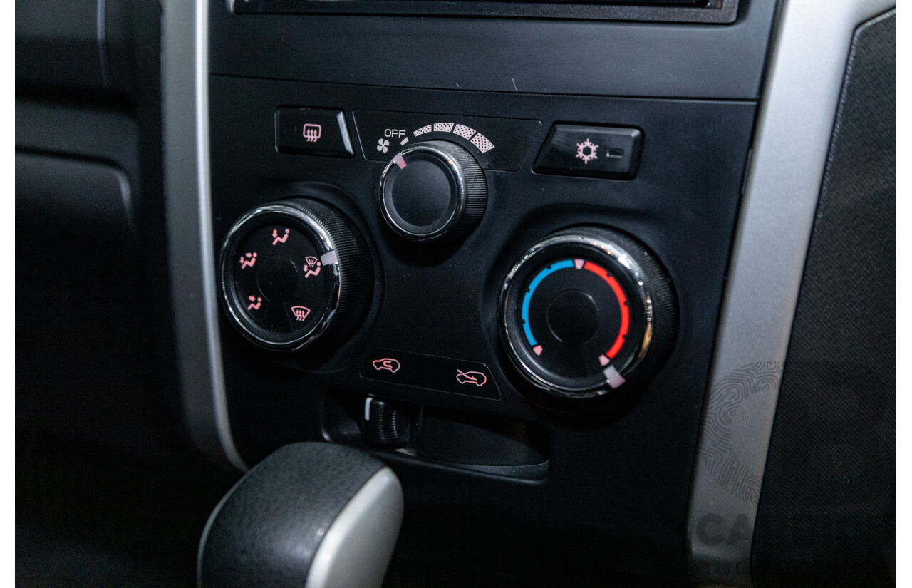 12/2014 Isuzu D-Max LS-U Hi-Ride (4x4) TF MY15 Crew Cab Utility White Turbo Diesel 3.0L