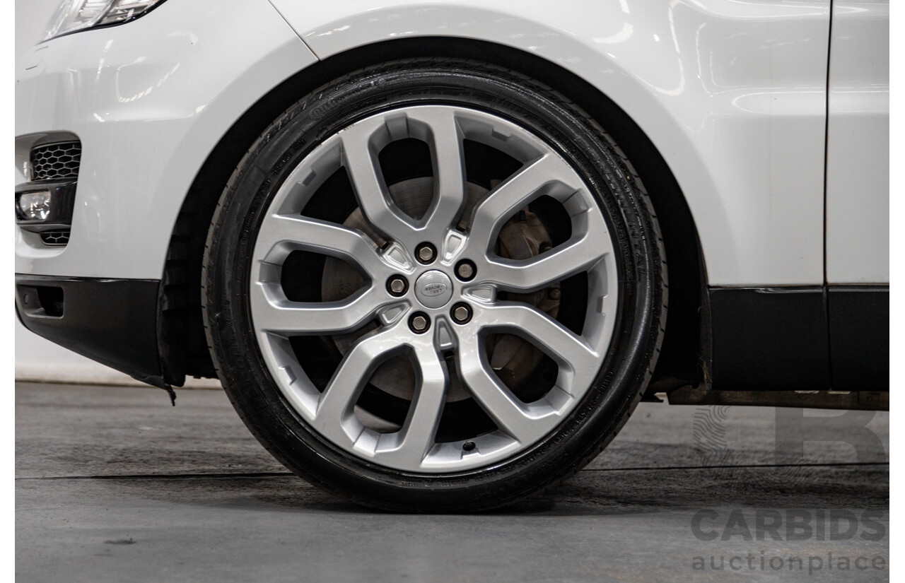 10/2015 Land Rover Range Rover Sport 3.0 SDV6 SE (AWD) LW MY15.5 4d Wagon Fuji White Twin Turbo Diesel V6 3.0L