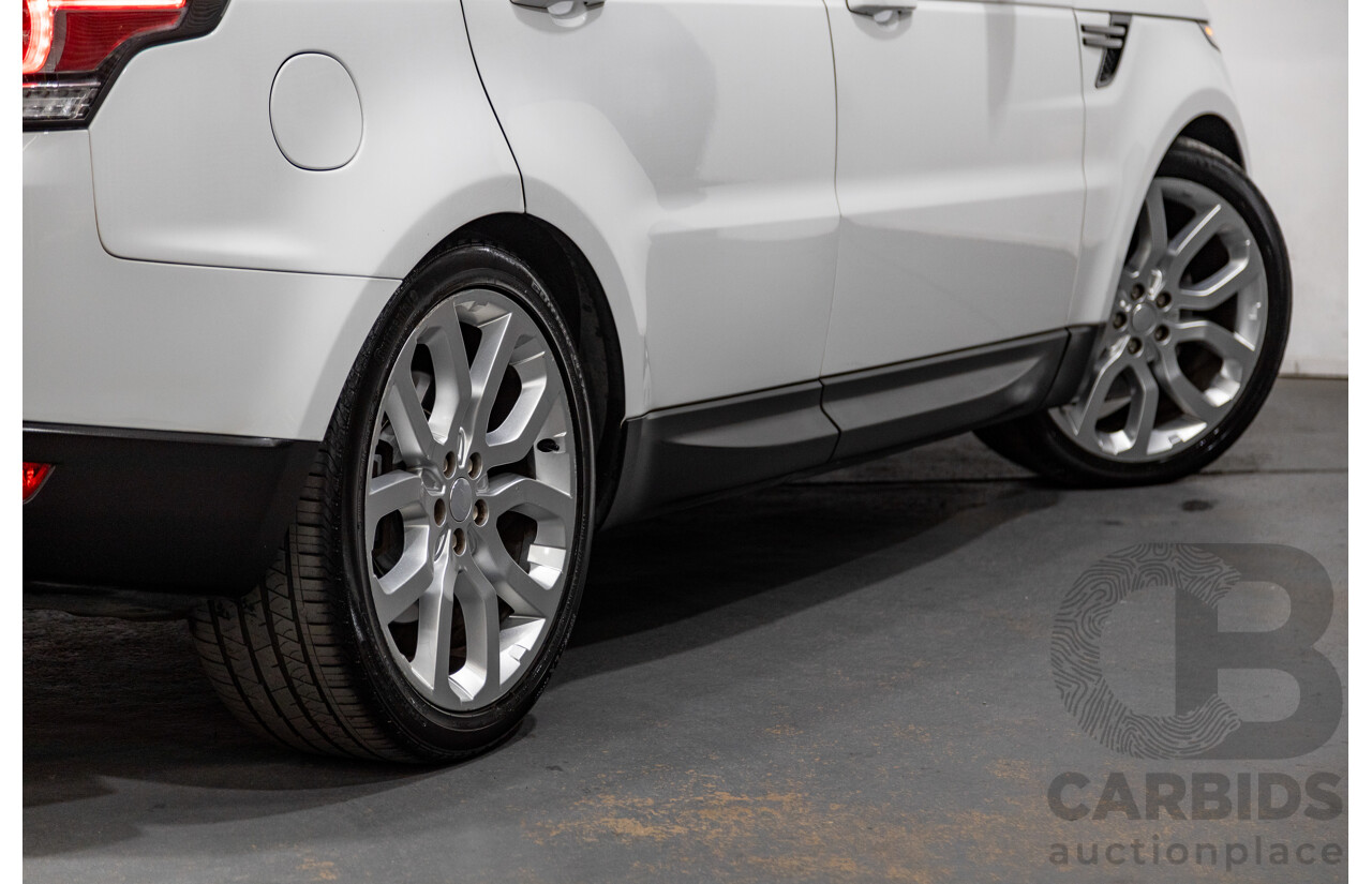10/2015 Land Rover Range Rover Sport 3.0 SDV6 SE (AWD) LW MY15.5 4d Wagon Fuji White Twin Turbo Diesel V6 3.0L