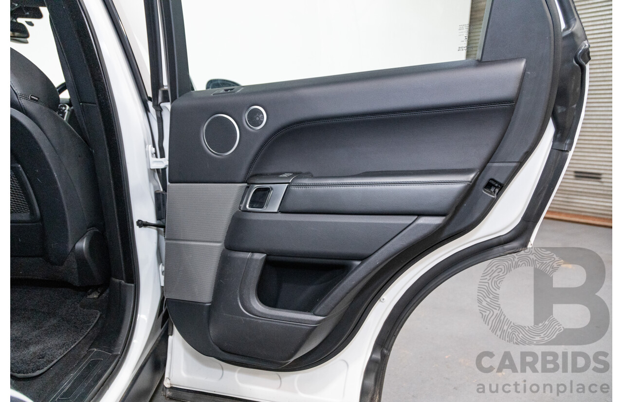 10/2015 Land Rover Range Rover Sport 3.0 SDV6 SE (AWD) LW MY15.5 4d Wagon Fuji White Twin Turbo Diesel V6 3.0L