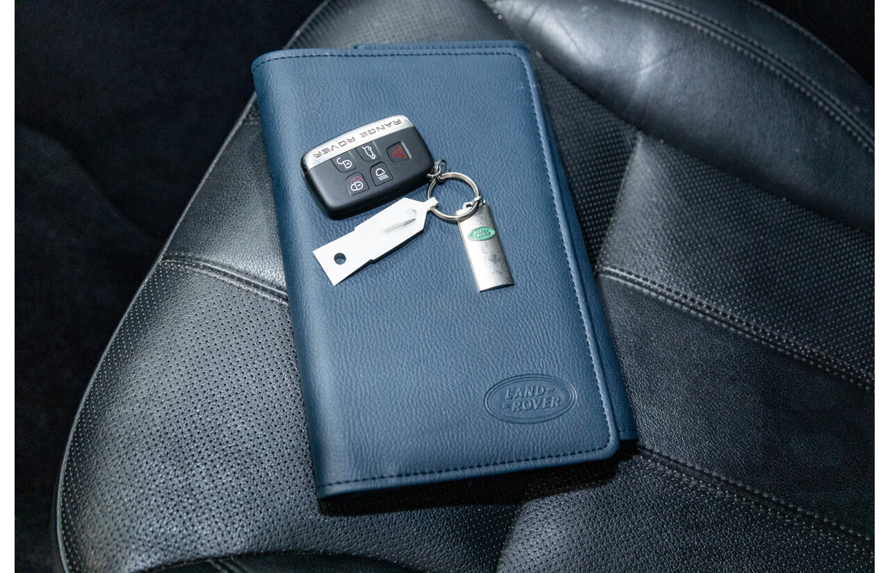 10/2015 Land Rover Range Rover Sport 3.0 SDV6 SE (AWD) LW MY15.5 4d Wagon Fuji White Twin Turbo Diesel V6 3.0L