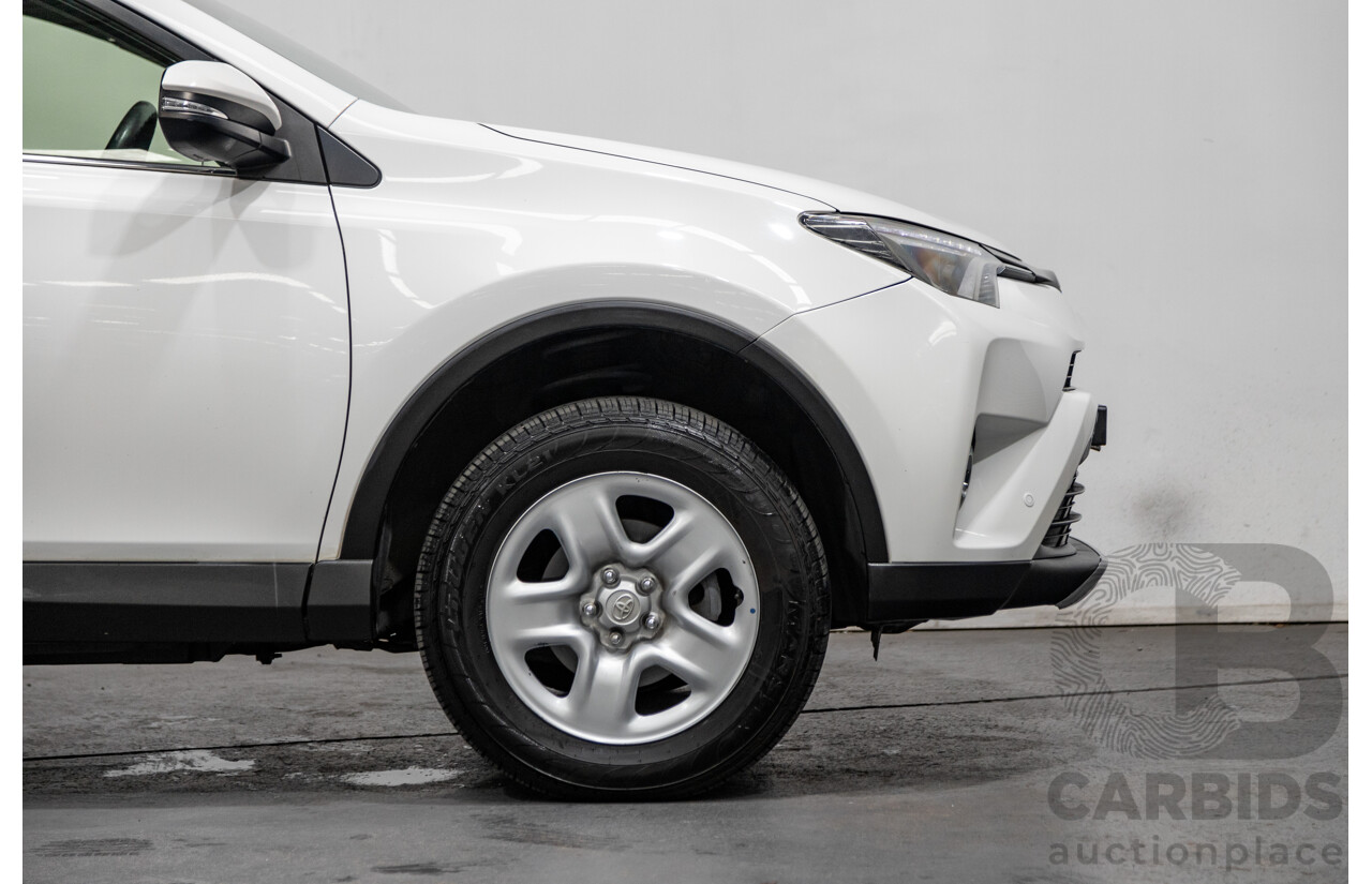 11/2018 Toyota Rav4 GX (AWD) ASA44R 4d Wagon White 2.5L