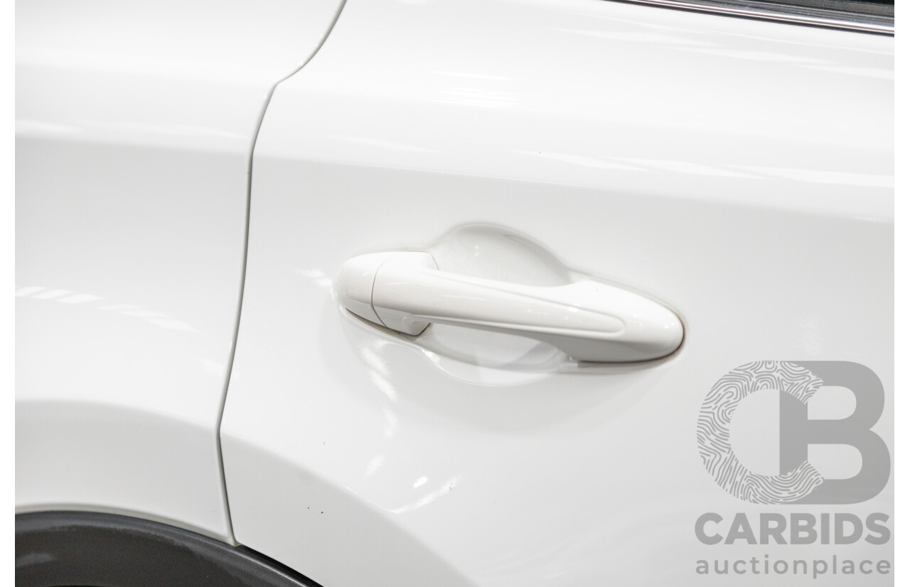 11/2018 Toyota Rav4 GX (AWD) ASA44R 4d Wagon White 2.5L