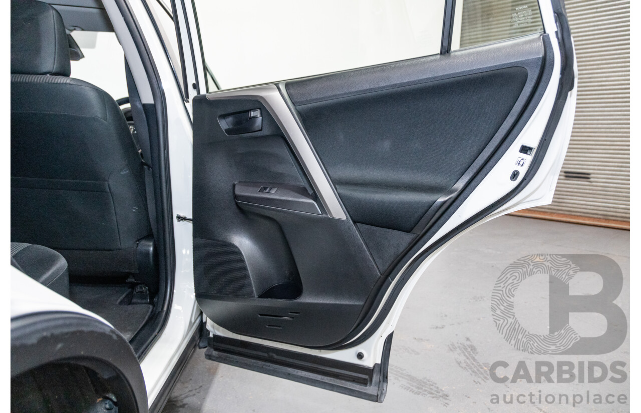 11/2018 Toyota Rav4 GX (AWD) ASA44R 4d Wagon White 2.5L