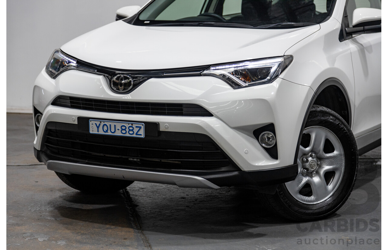 11/2018 Toyota Rav4 GX (AWD) ASA44R 4d Wagon White 2.5L