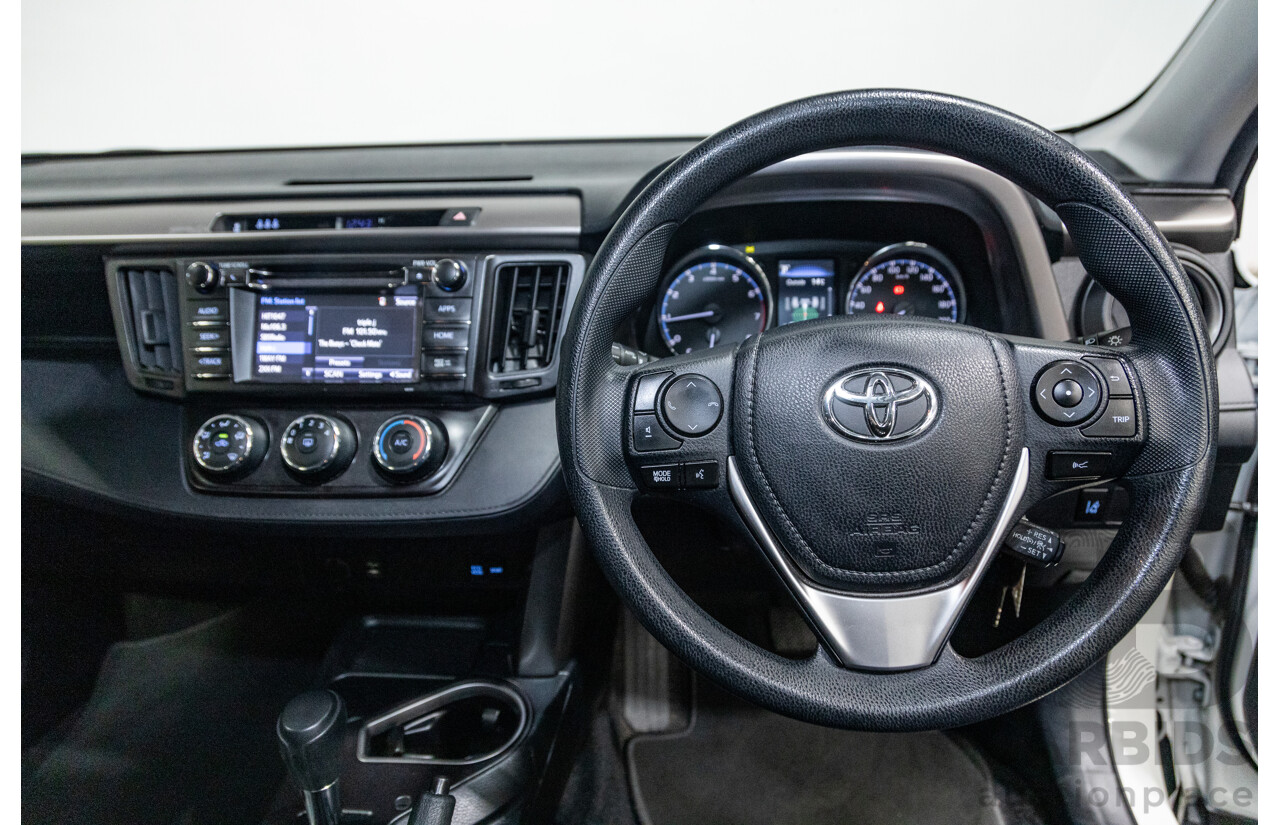 11/2018 Toyota Rav4 GX (AWD) ASA44R 4d Wagon White 2.5L