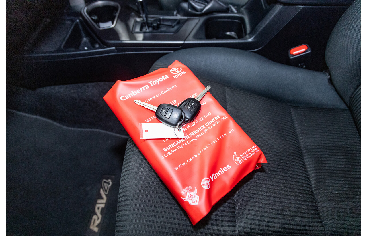 11/2018 Toyota Rav4 GX (AWD) ASA44R 4d Wagon White 2.5L