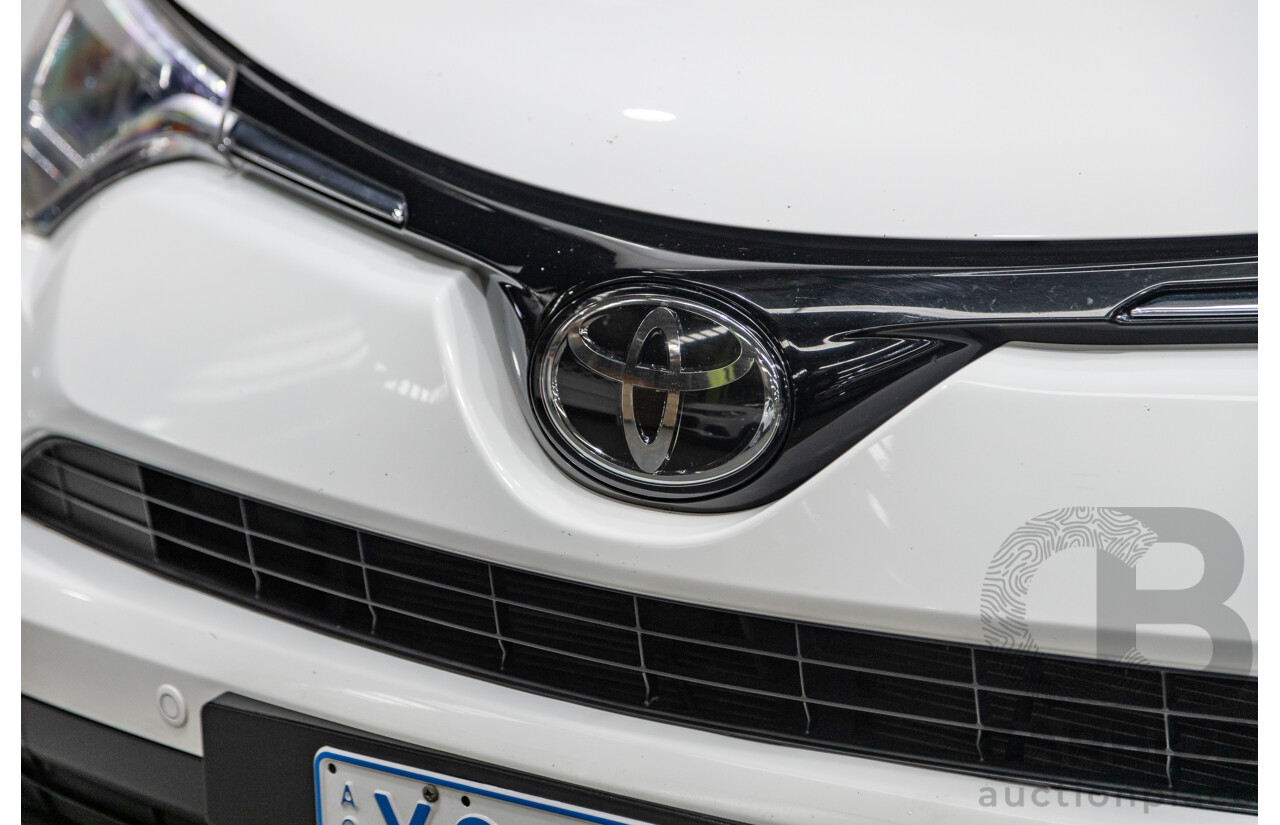 11/2018 Toyota Rav4 GX (AWD) ASA44R 4d Wagon White 2.5L