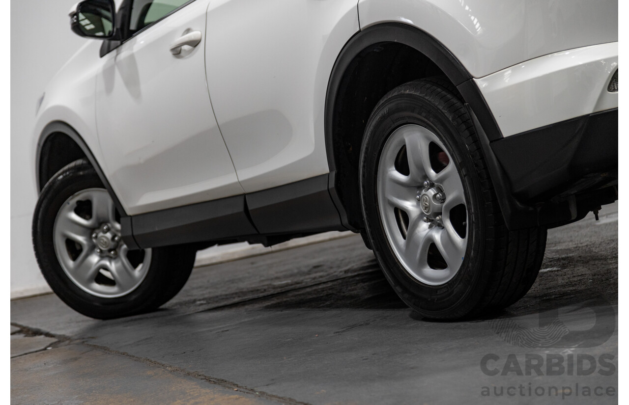 11/2018 Toyota Rav4 GX (AWD) ASA44R 4d Wagon White 2.5L