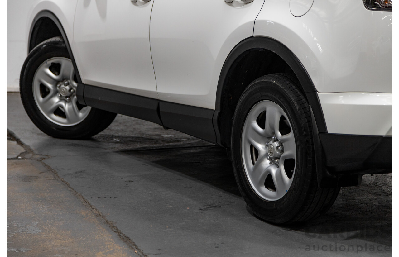 11/2018 Toyota Rav4 GX (AWD) ASA44R 4d Wagon White 2.5L