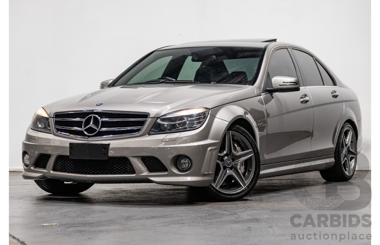 5/2009 Mercedes Benz C63 AMG W204 4d Sedan Cubanite Silver Metallic V8 6.2L