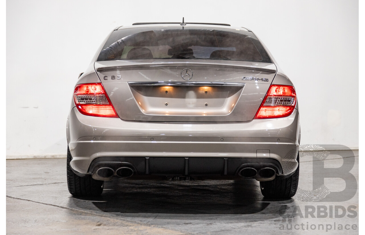 5/2009 Mercedes Benz C63 AMG W204 4d Sedan Cubanite Silver Metallic V8 6.2L