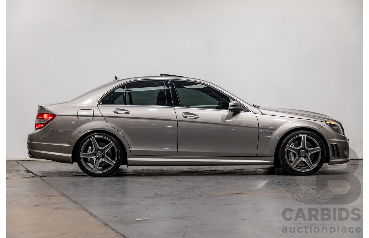 5/2009 Mercedes Benz C63 AMG W204 4d Sedan Cubanite Silver Metallic V8 6.2L