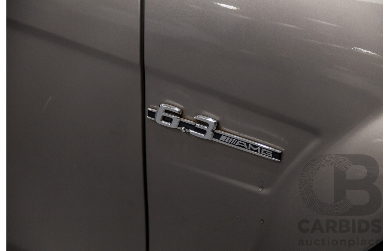 5/2009 Mercedes Benz C63 AMG W204 4d Sedan Cubanite Silver Metallic V8 6.2L