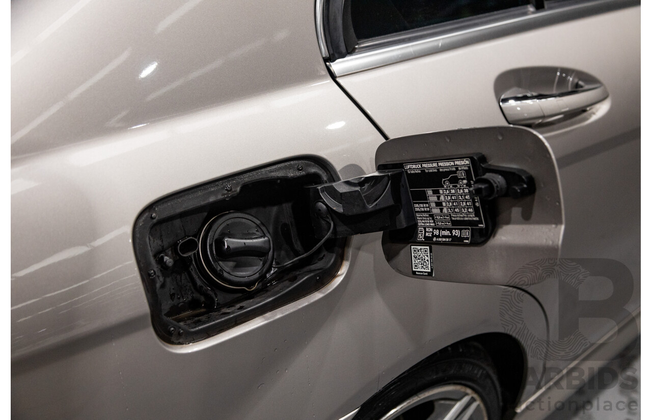 5/2009 Mercedes Benz C63 AMG W204 4d Sedan Cubanite Silver Metallic V8 6.2L