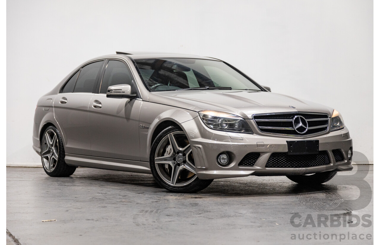 5/2009 Mercedes Benz C63 AMG W204 4d Sedan Cubanite Silver Metallic V8 6.2L