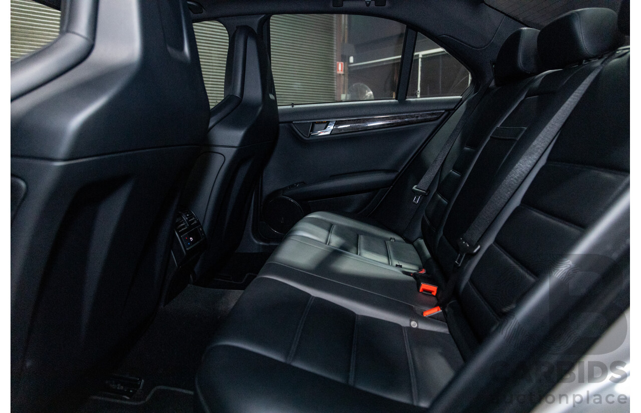 5/2009 Mercedes Benz C63 AMG W204 4d Sedan Cubanite Silver Metallic V8 6.2L