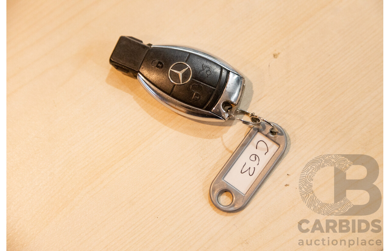 5/2009 Mercedes Benz C63 AMG W204 4d Sedan Cubanite Silver Metallic V8 6.2L