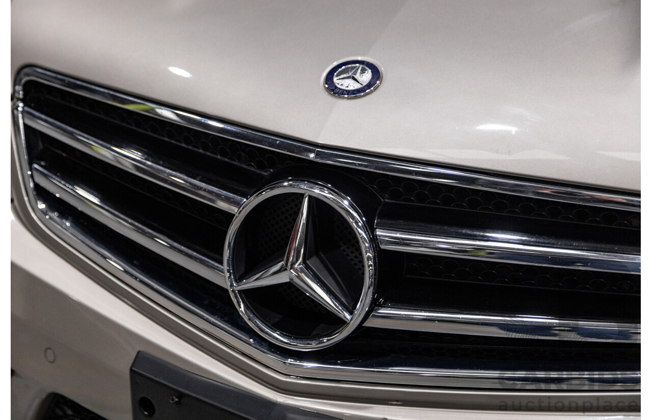 5/2009 Mercedes Benz C63 AMG W204 4d Sedan Cubanite Silver Metallic V8 6.2L