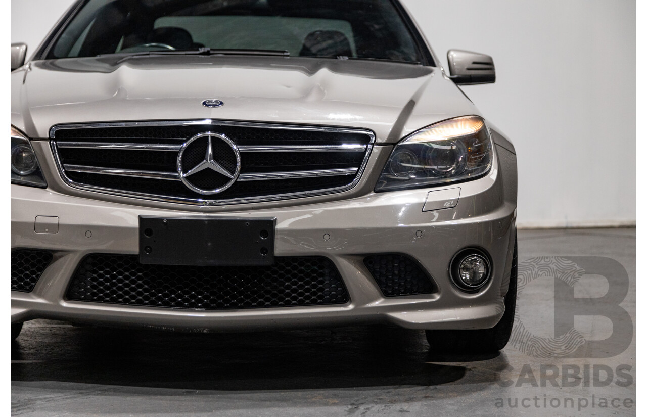 5/2009 Mercedes Benz C63 AMG W204 4d Sedan Cubanite Silver Metallic V8 6.2L