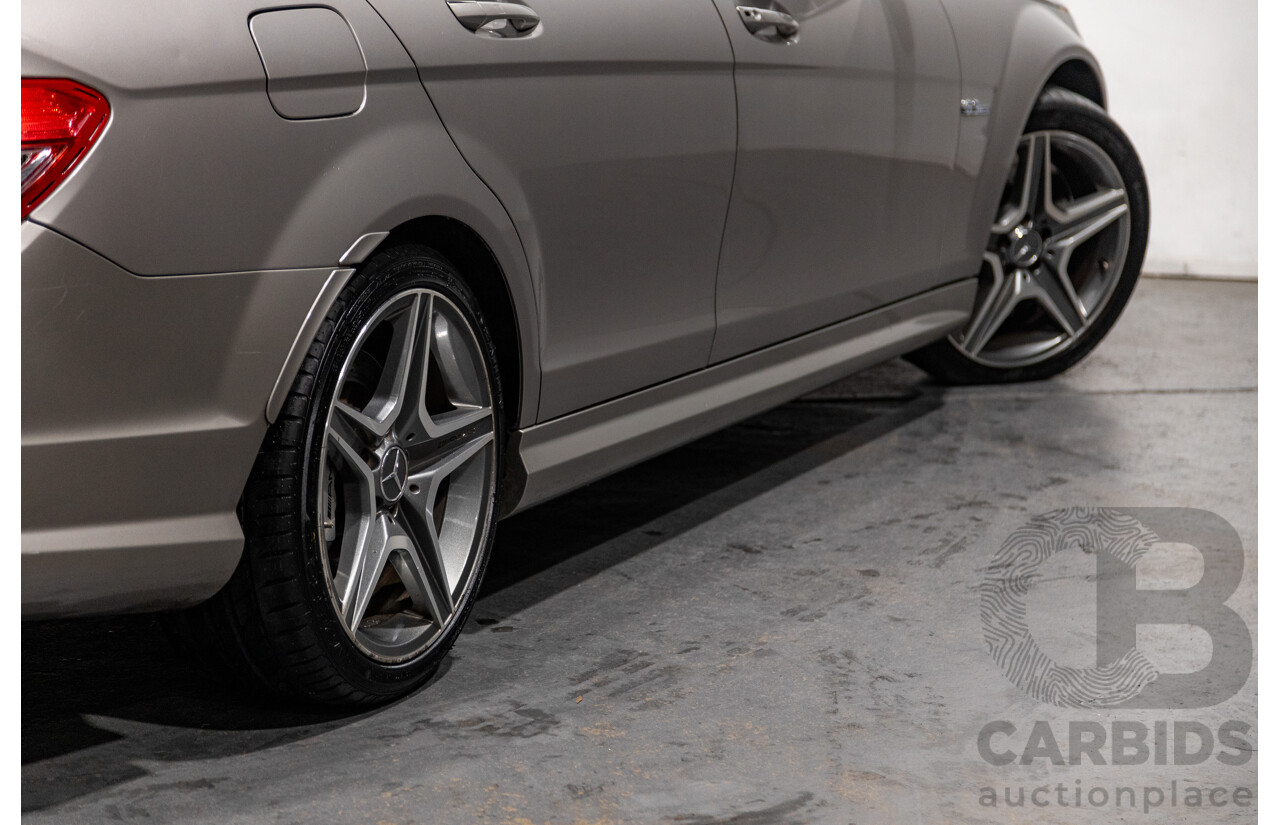 5/2009 Mercedes Benz C63 AMG W204 4d Sedan Cubanite Silver Metallic V8 6.2L