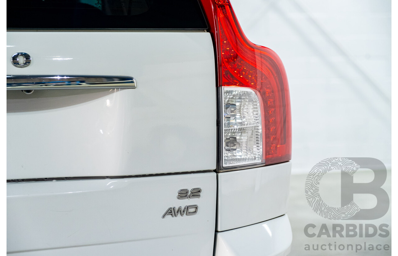 1/2014 Volvo XC90 3.2 R-Design (AWD) MY14 4d Wagon White 3.2L - 7 Seater