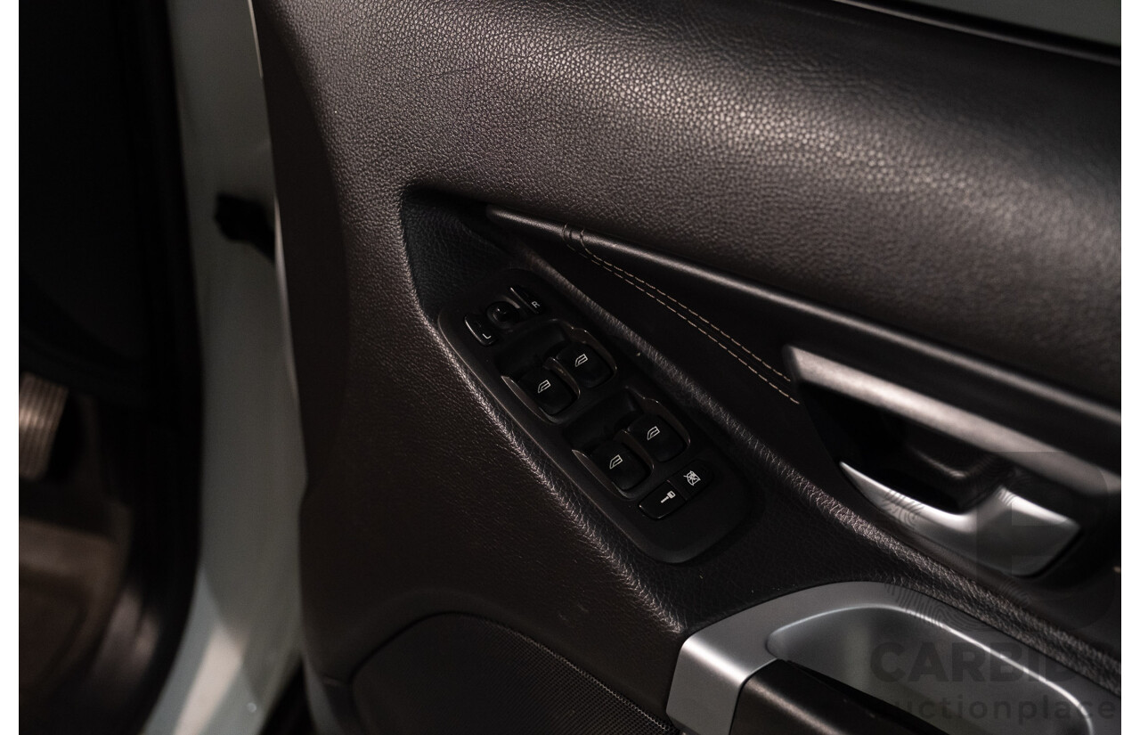 1/2014 Volvo XC90 3.2 R-Design (AWD) MY14 4d Wagon White 3.2L - 7 Seater