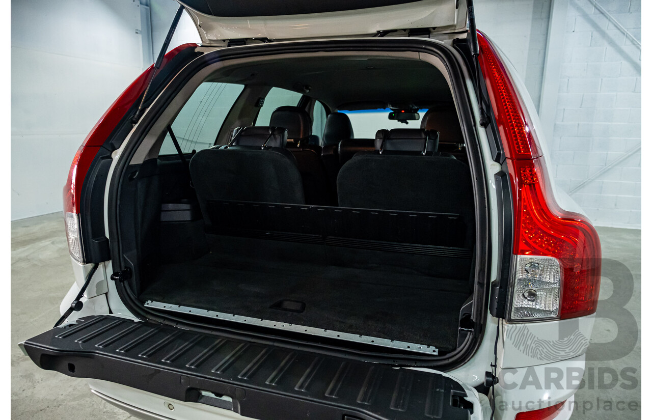 1/2014 Volvo XC90 3.2 R-Design (AWD) MY14 4d Wagon White 3.2L - 7 Seater