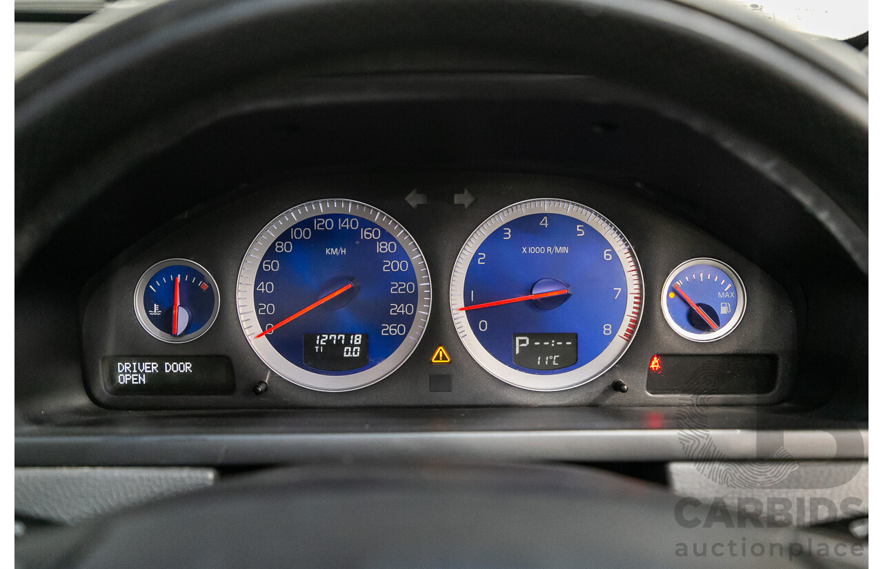 1/2014 Volvo XC90 3.2 R-Design (AWD) MY14 4d Wagon White 3.2L - 7 Seater