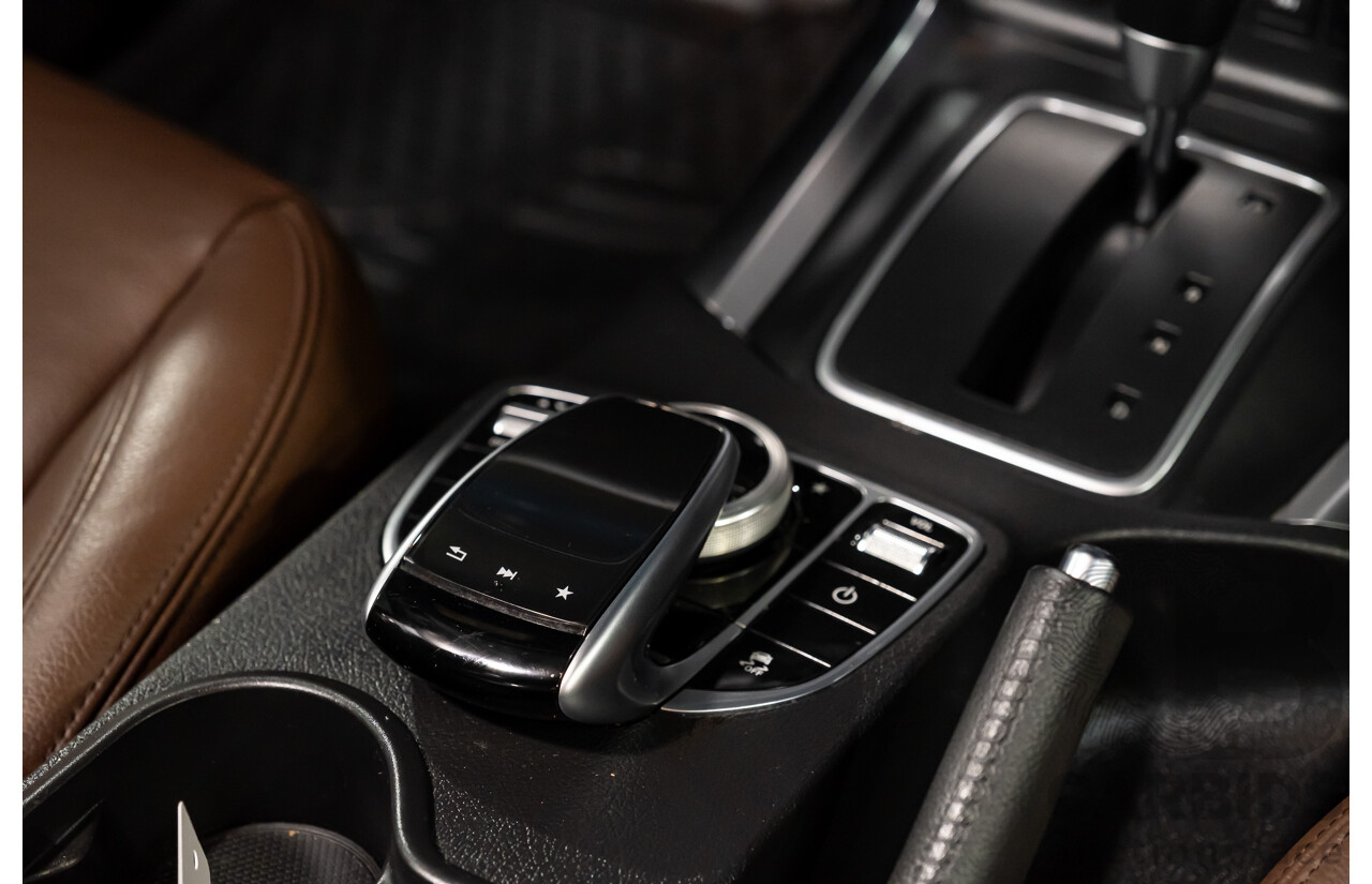 01/2019 Mercedes Benz X350d Power 4Matic (4x4) 470 4d Dual Cab Utility Kabara Black Metallic Turbo Diesel V6 3.0L