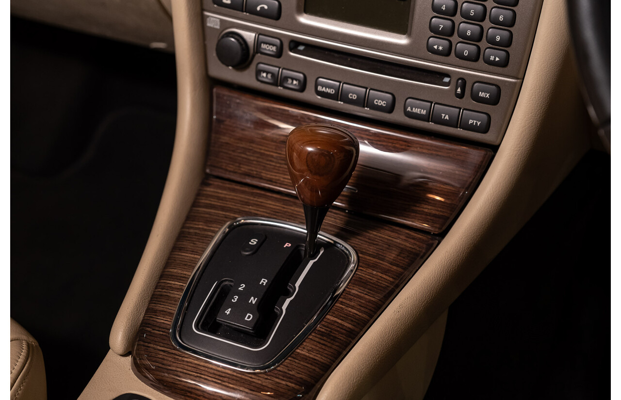 3/2009 Jaguar X Type 2.1 LE MY09 4d Sedan Metallic Light Blue 2.1L