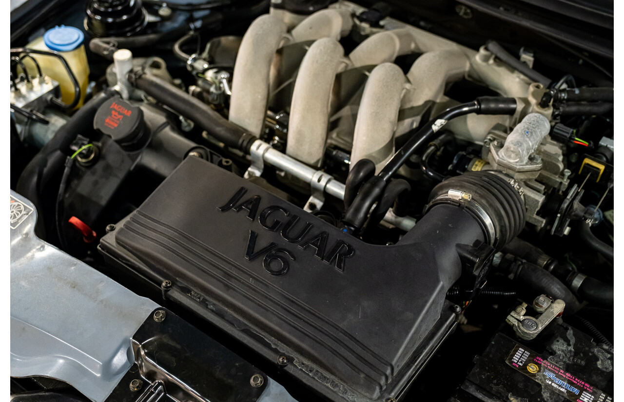 3/2009 Jaguar X Type 2.1 LE MY09 4d Sedan Metallic Light Blue 2.1L